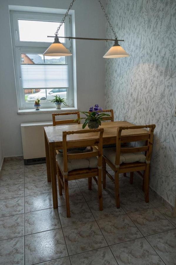 Ferienwohnung Otto Klingenthal Luaran gambar